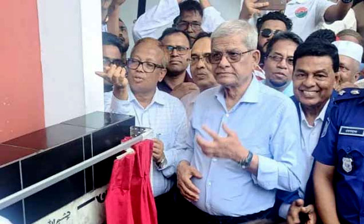 তিন মাসে যে উন্নয়ন হয়েছে আ.লীগের ১৫ বছরেও তা হয়নি : মির্জা ফখরুল