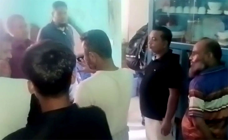 নারায়ণগঞ্জে গ‍্যাস বিস্ফোরণ: একই পরিবারের চারজনসহ দগ্ধ ৫