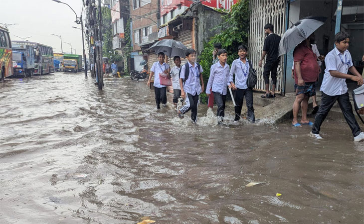 রাজধানীর বিভিন্ন শিক্ষাপ্রতিষ্ঠানের অর্ধবার্ষিক ও প্রাক-নির্বাচনি পরীক্ষা স্থগিত