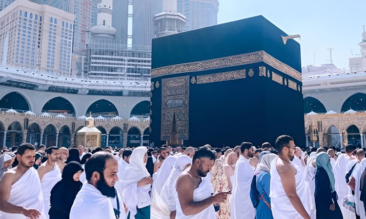 ওমরাহ ভিসার মেয়াদ বাড়িয়ে এক বছর করল সৌদি আরব